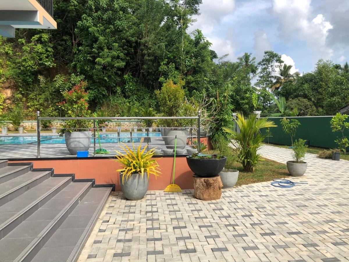 Paradise Hilltop Villa & Apartment Galle Eksteriør billede